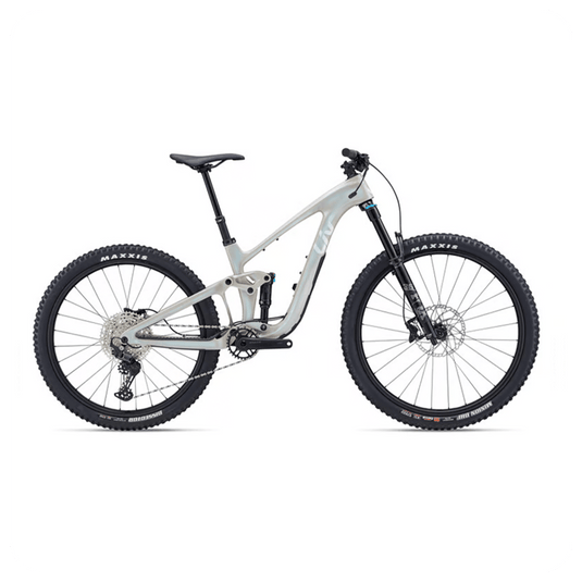 LIV Intrigue X Adv. 3