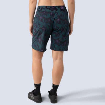 Load image into Gallery viewer, Wild Rye Riley Bike Short
