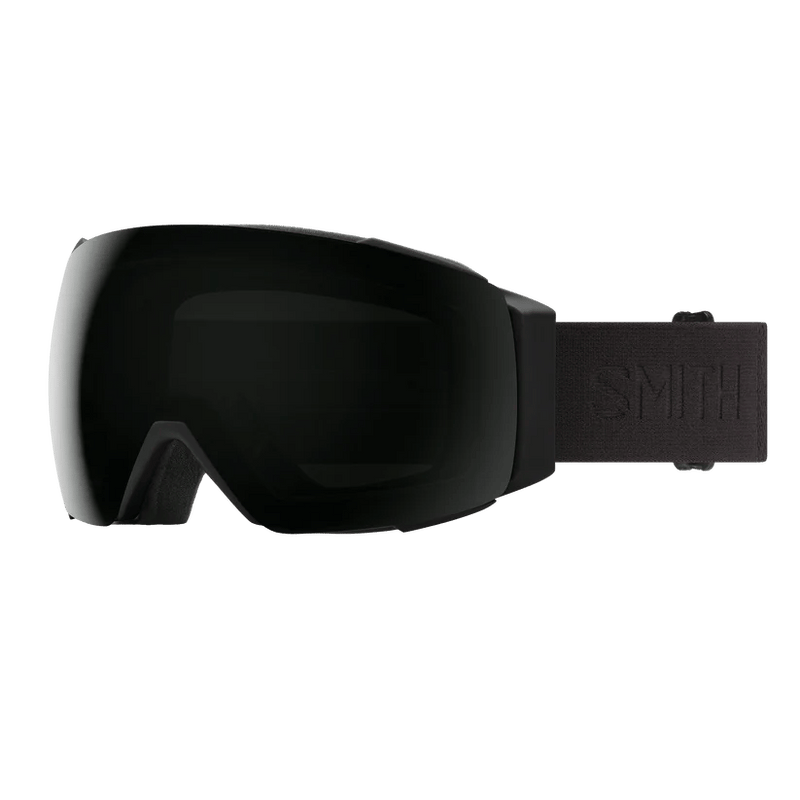 Load image into Gallery viewer, Smith I/O Magnetic ChromaPop Ski/Snowboard Goggle
