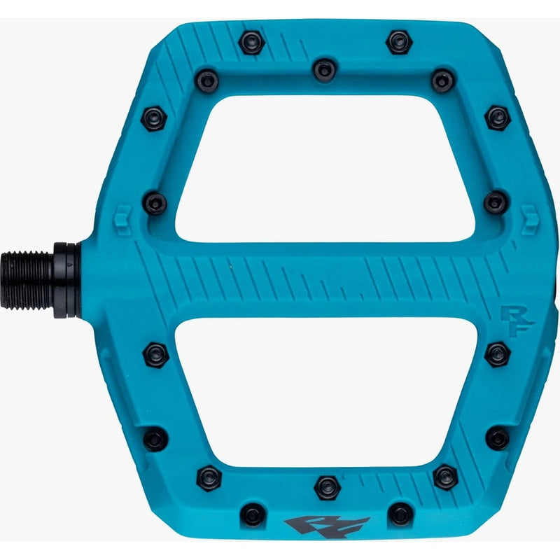 Load image into Gallery viewer, Race Face Chester Composite Bike Pedals
